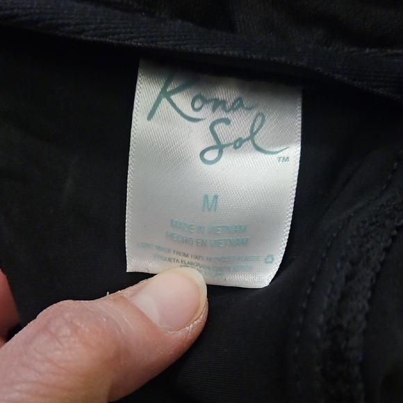 Kona Sol Elegant Black Swimwear - Picture 3 of 3